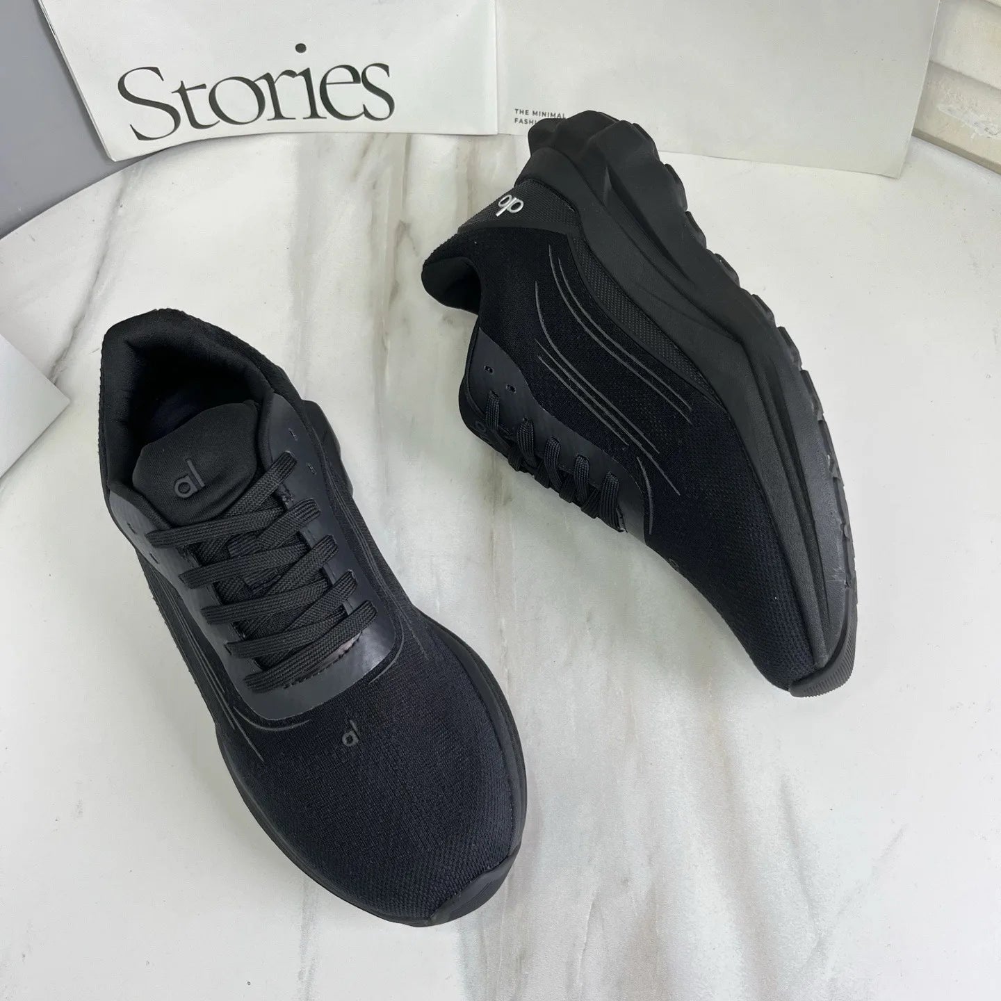 Yoga Running Shoes for Men and Women Breathable Lightweight Comfortable Non-Slip Sports Footwear