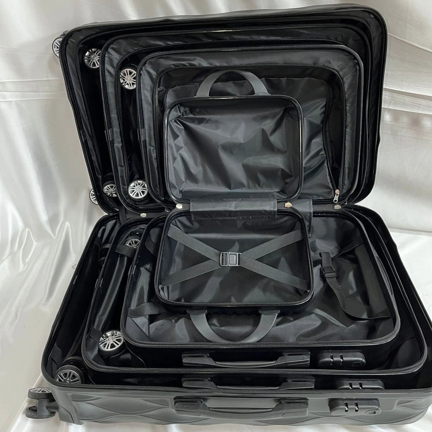 4 Pcs/Set Suitcase Set Different Sizes Large Hard Shell Waterproof Telescopic Handle Spinner Wheel TSA Lock 14/20/24/28 Inch