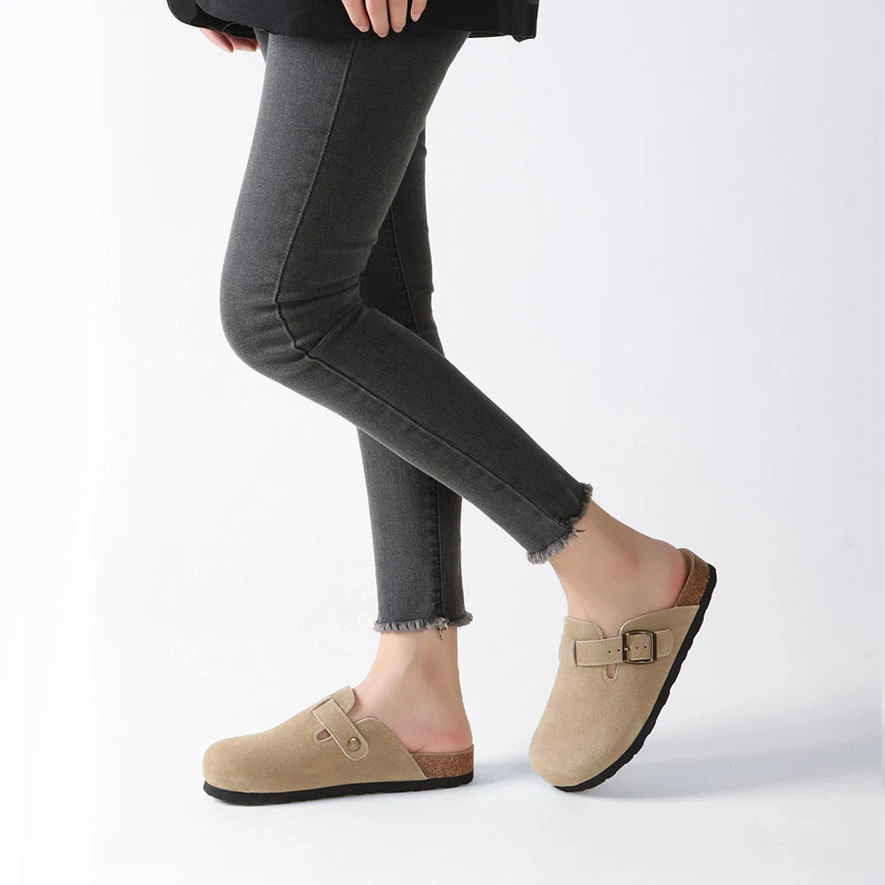 Women's Suede Clogs Shoes Adjustable Buckle Slip On Casual Fashion Footbed Home Clogs Flat Slippers New 2024