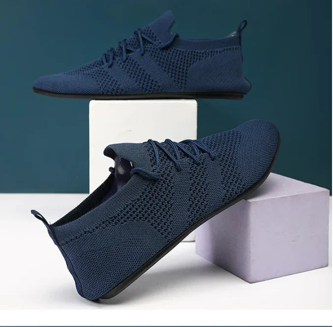 Summer Men Casual Shoes Lightweight Outdoor Male Walking Shoes Hot Sale Anti-slip Man's Mesh Sneakers Slip on Flats Shoes